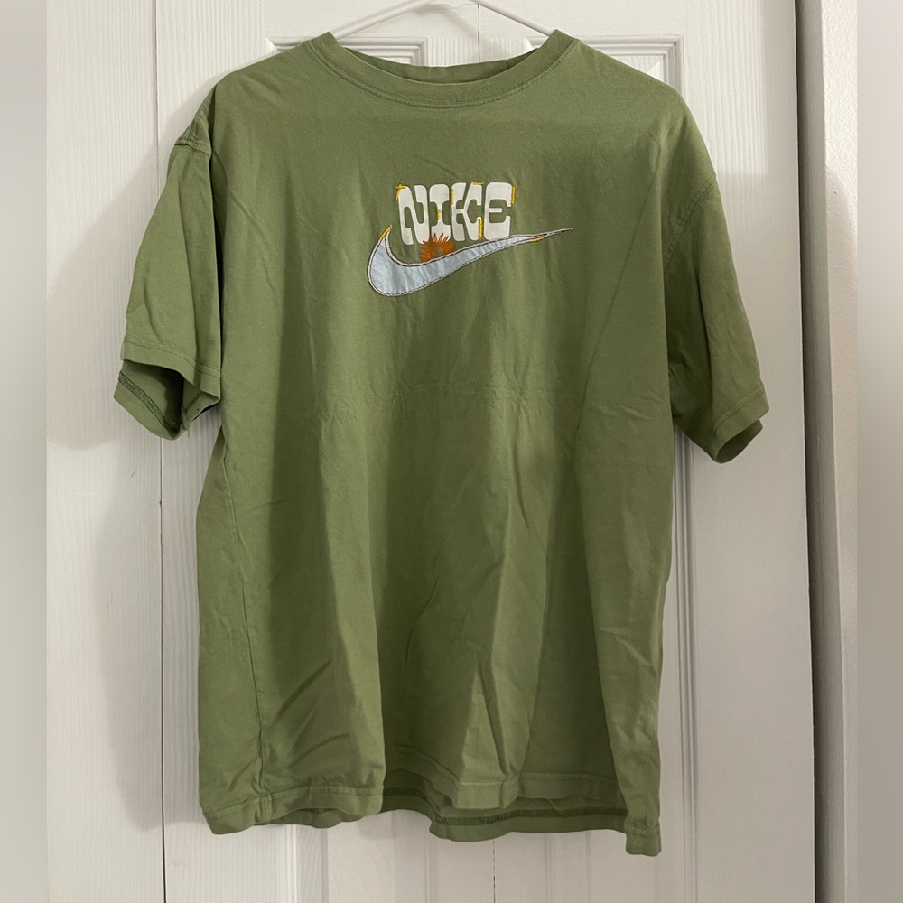 Men’s Nike Tshirt
